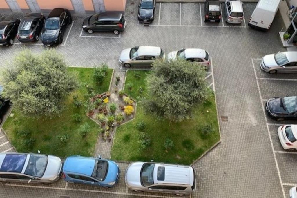 Appartamento Incantevole A Parme Extérieur photo